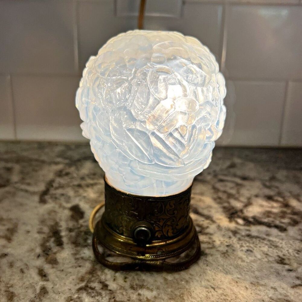 Victorian Accent Lamp Clear Pressed Glass Globe Antique Bronze Corded Rotary